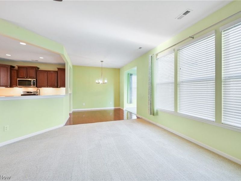 9344 Asbury Lane, North Ridgeville, OH 44039 Photo 8