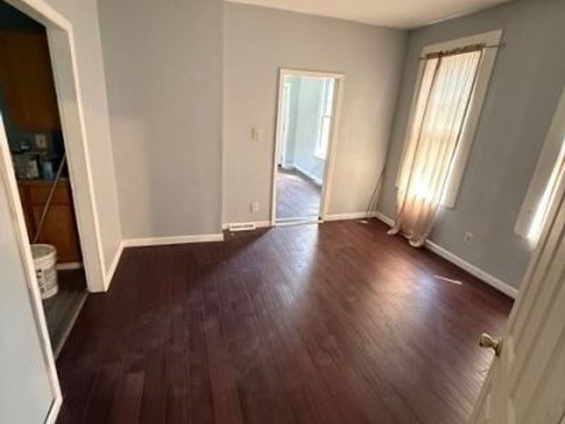 6815 Lawn Avenue, Cleveland, OH 44102 Photo 8