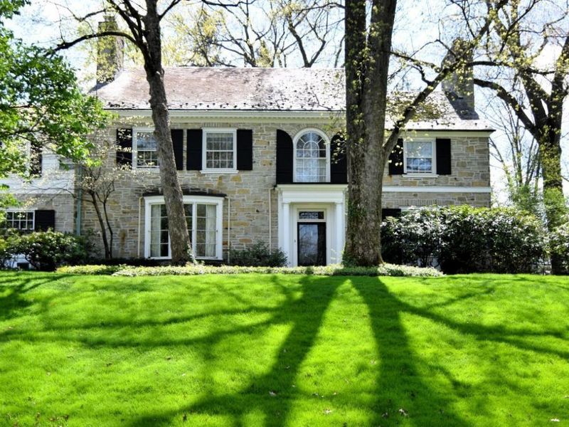 23500 Stanford Road, Shaker Heights, OH 44122 Photo 2