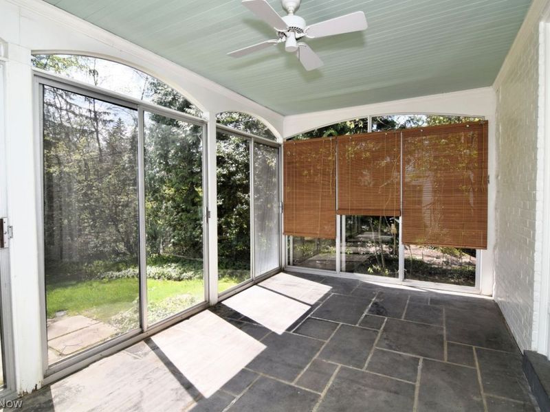 23500 Stanford Road, Shaker Heights, OH 44122 Photo 8