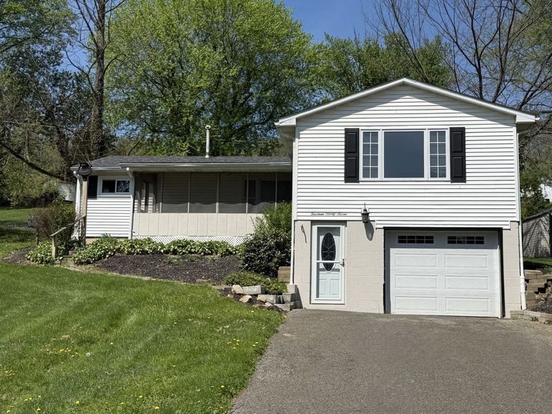 1497 Lake Front Drive, Salem, OH 44460 Photo 1