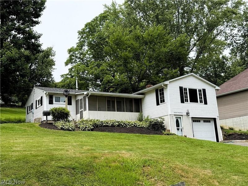 1497 Lake Front Drive, Salem, OH 44460 Photo 4