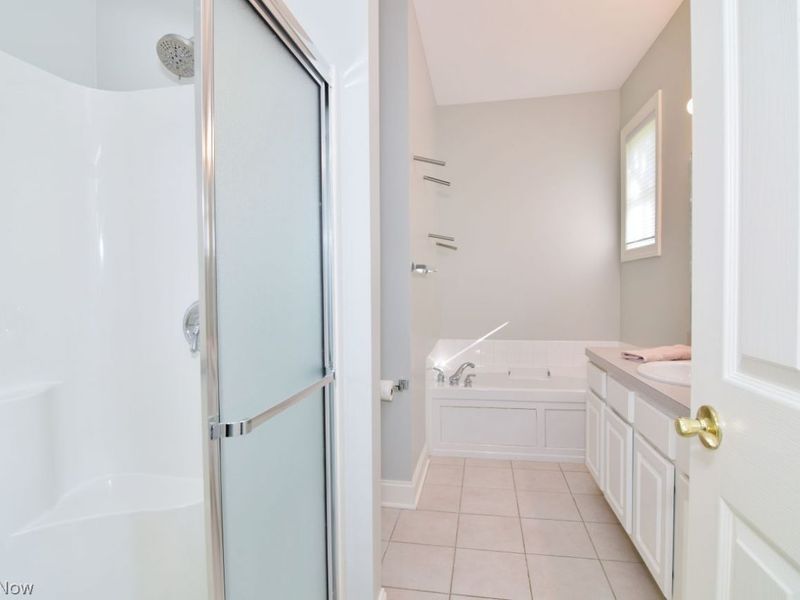 441 Rosebury Court, Mayfield Heights, OH 44124 Photo 15