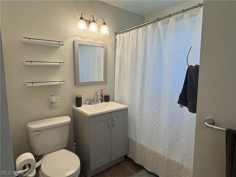 757 Abbe Road N, Elyria, OH 44035 Photo 17