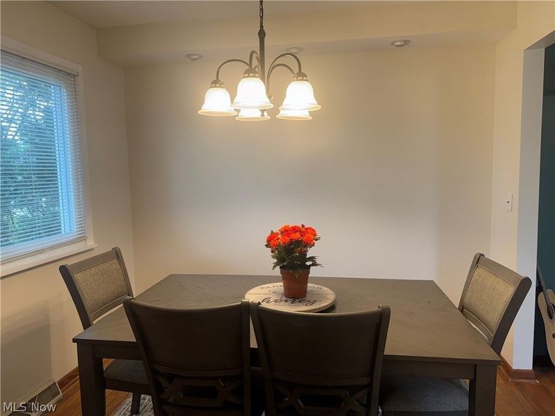 757 Abbe Road N, Elyria, OH 44035 Photo 7