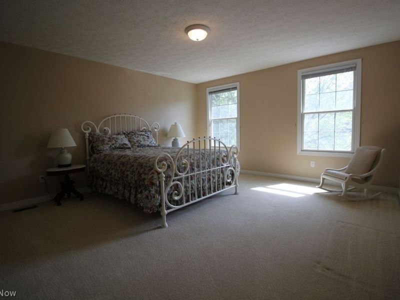 7960 Bainbrook Drive, Chagrin Falls, OH 44023 Photo 21
