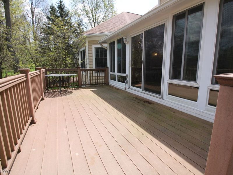 7960 Bainbrook Drive, Chagrin Falls, OH 44023 Photo 27