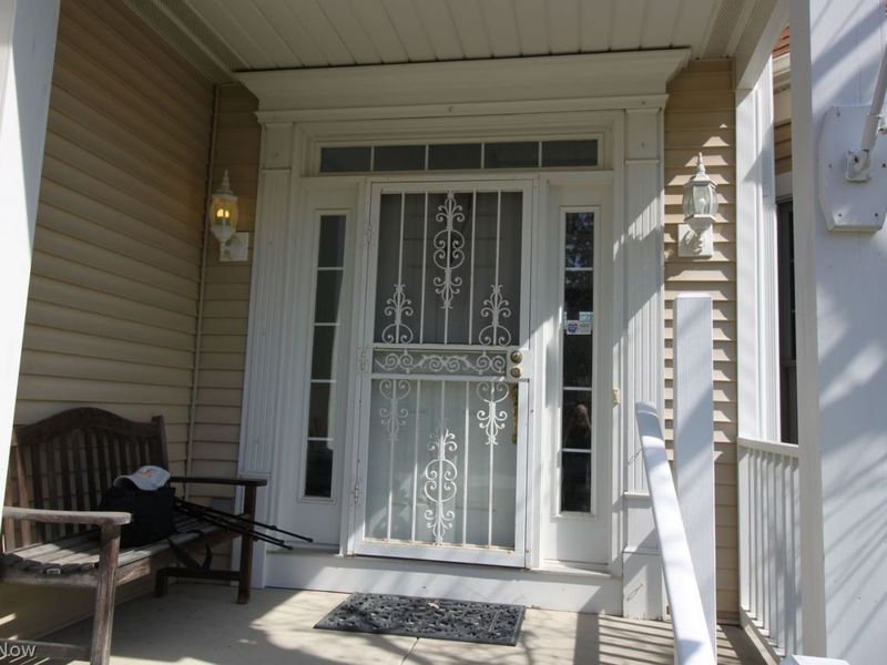 7960 Bainbrook Drive, Chagrin Falls, OH 44023 Photo 4