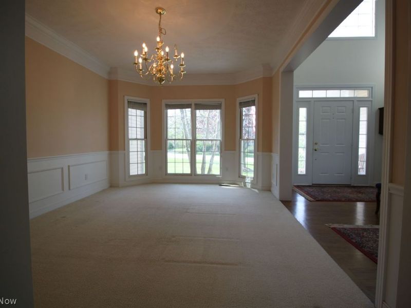7960 Bainbrook Drive, Chagrin Falls, OH 44023 Photo 5