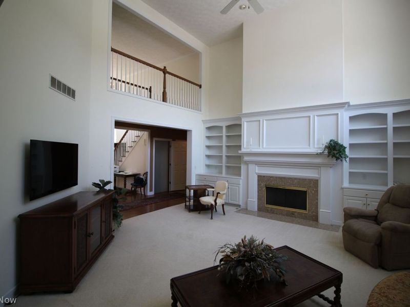 7960 Bainbrook Drive, Chagrin Falls, OH 44023 Photo 8