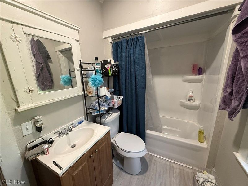 3213 Louisiana Avenue, Cleveland, OH 44109 Photo 17