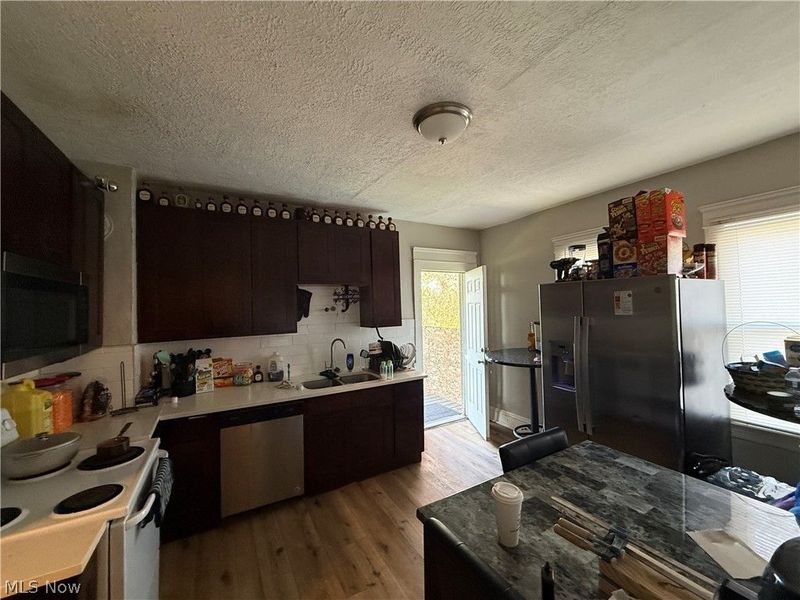 3213 Louisiana Avenue, Cleveland, OH 44109 Photo 7