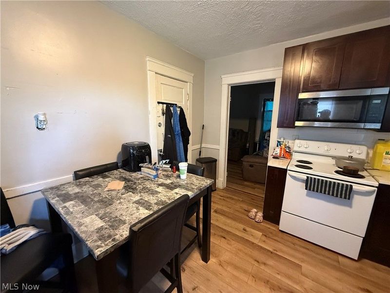 3213 Louisiana Avenue, Cleveland, OH 44109 Photo 9