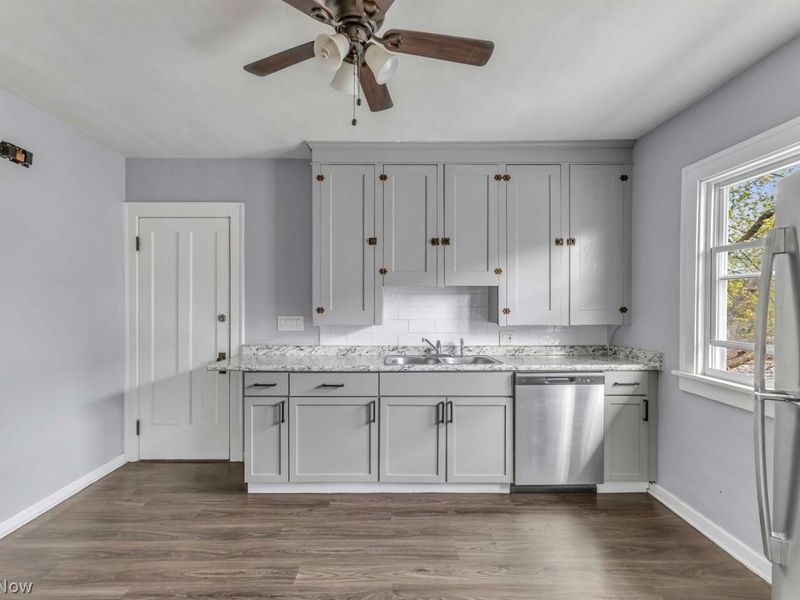 3321 W 119th Street, Cleveland, OH 44111 Photo 35