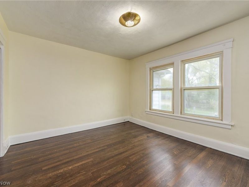 1671 Lee Road, Cleveland Heights, OH 44118 Photo 14