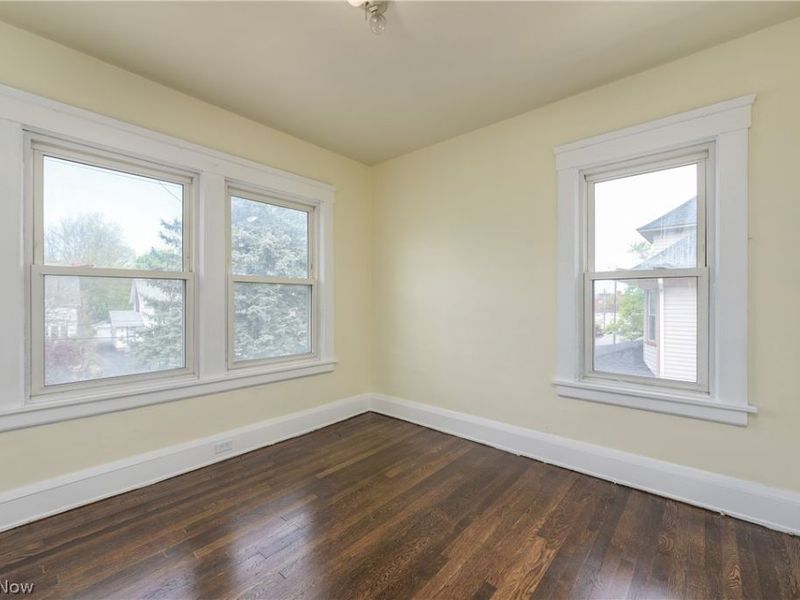 1671 Lee Road, Cleveland Heights, OH 44118 Photo 16