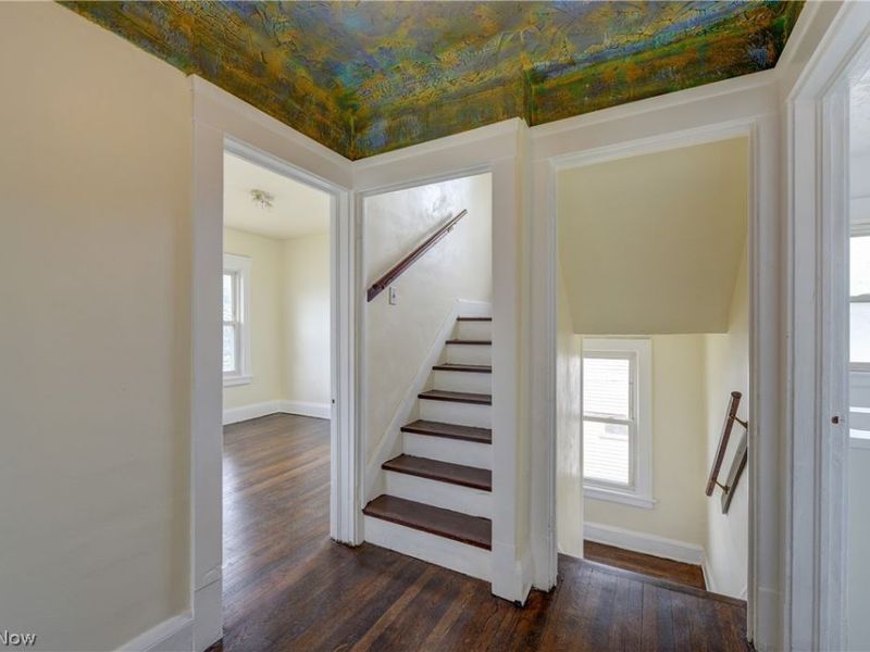 1671 Lee Road, Cleveland Heights, OH 44118 Photo 17