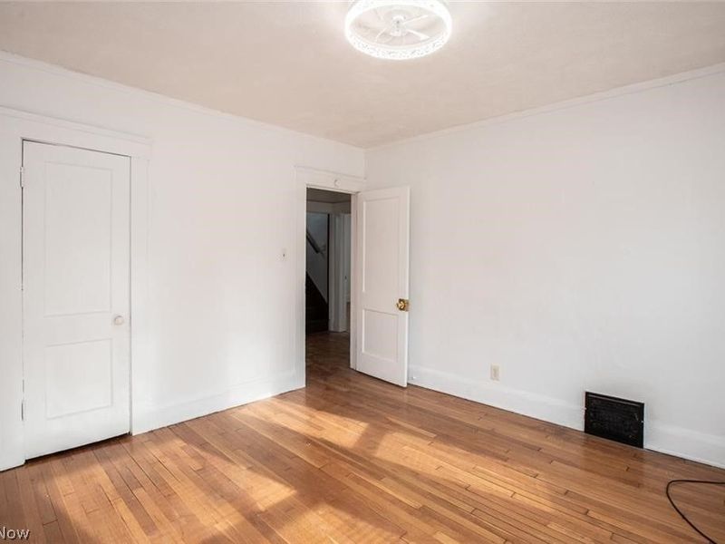 1671 Lee Road, Cleveland Heights, OH 44118 Photo 40