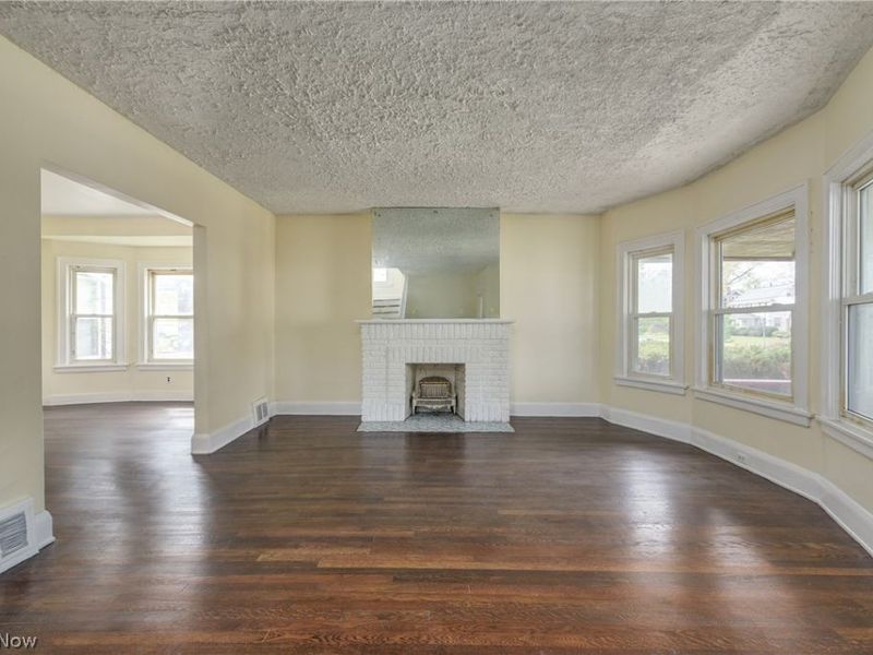 1671 Lee Road, Cleveland Heights, OH 44118 Photo 5