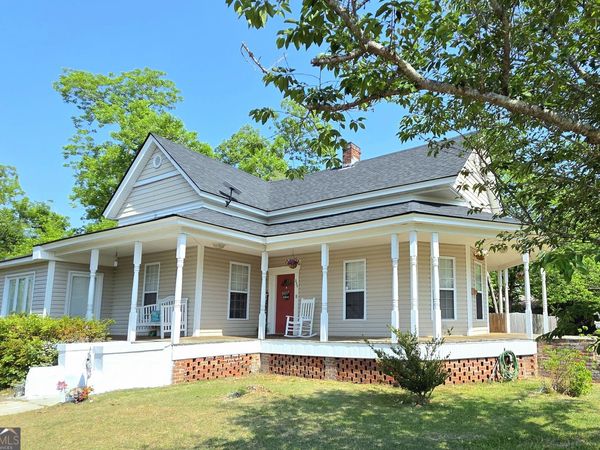 225 N Kennedy Street, Metter, GA 30439