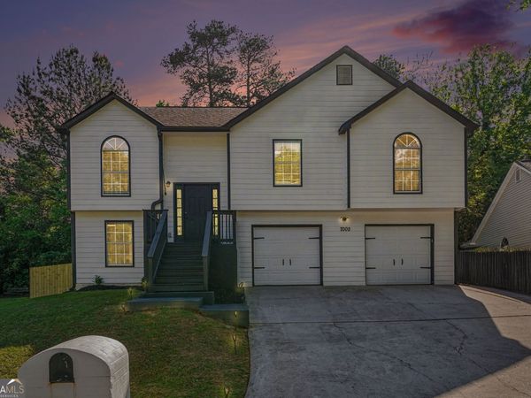 7002 New Dale Road, Rex, GA 30273