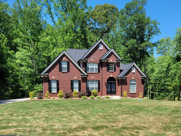 26 Parlor Circle, Sharpsburg, GA 30277