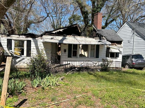 1253 Gus Thornhill Jr Drive, East Point, GA 30344