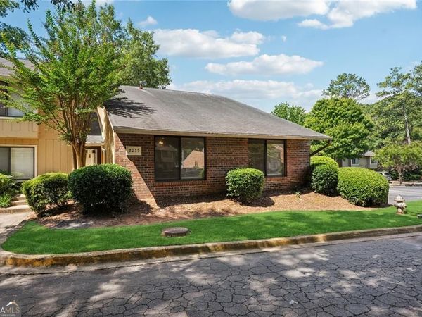 2035 Powers Ferry Trace SE, Marietta, GA 30067