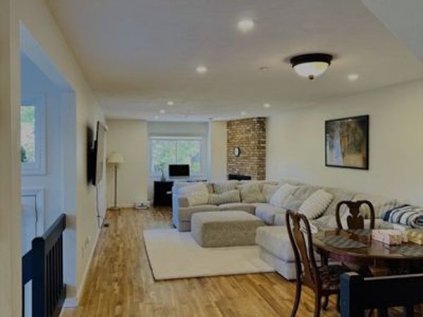 107 Arrowhead Circle, Unit 107, Ashland, MA 01721