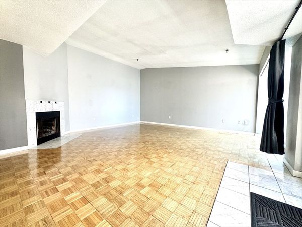 147 Kelton St, Unit 715, Boston, MA 02134