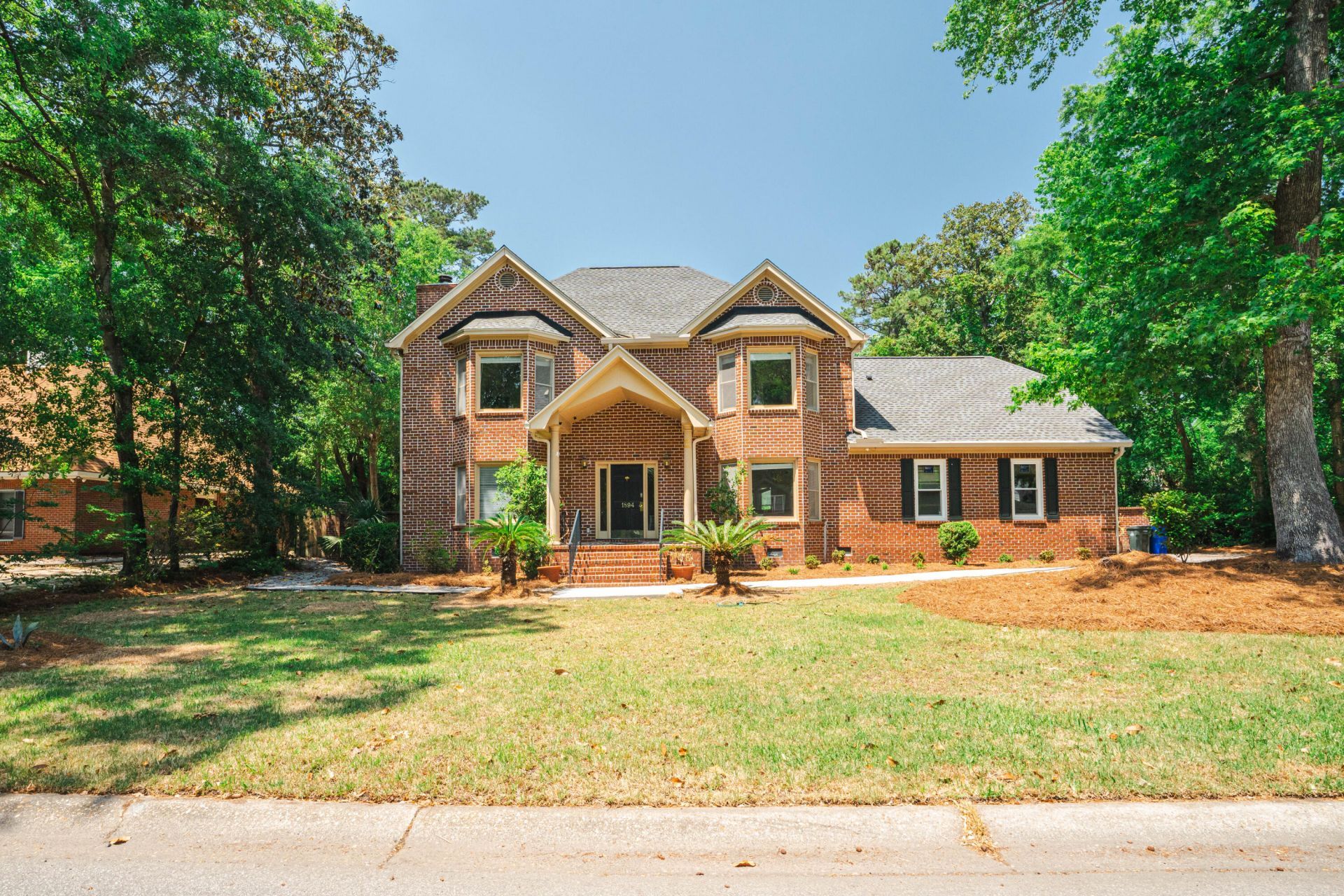 1894 Houghton Drive Photo 1