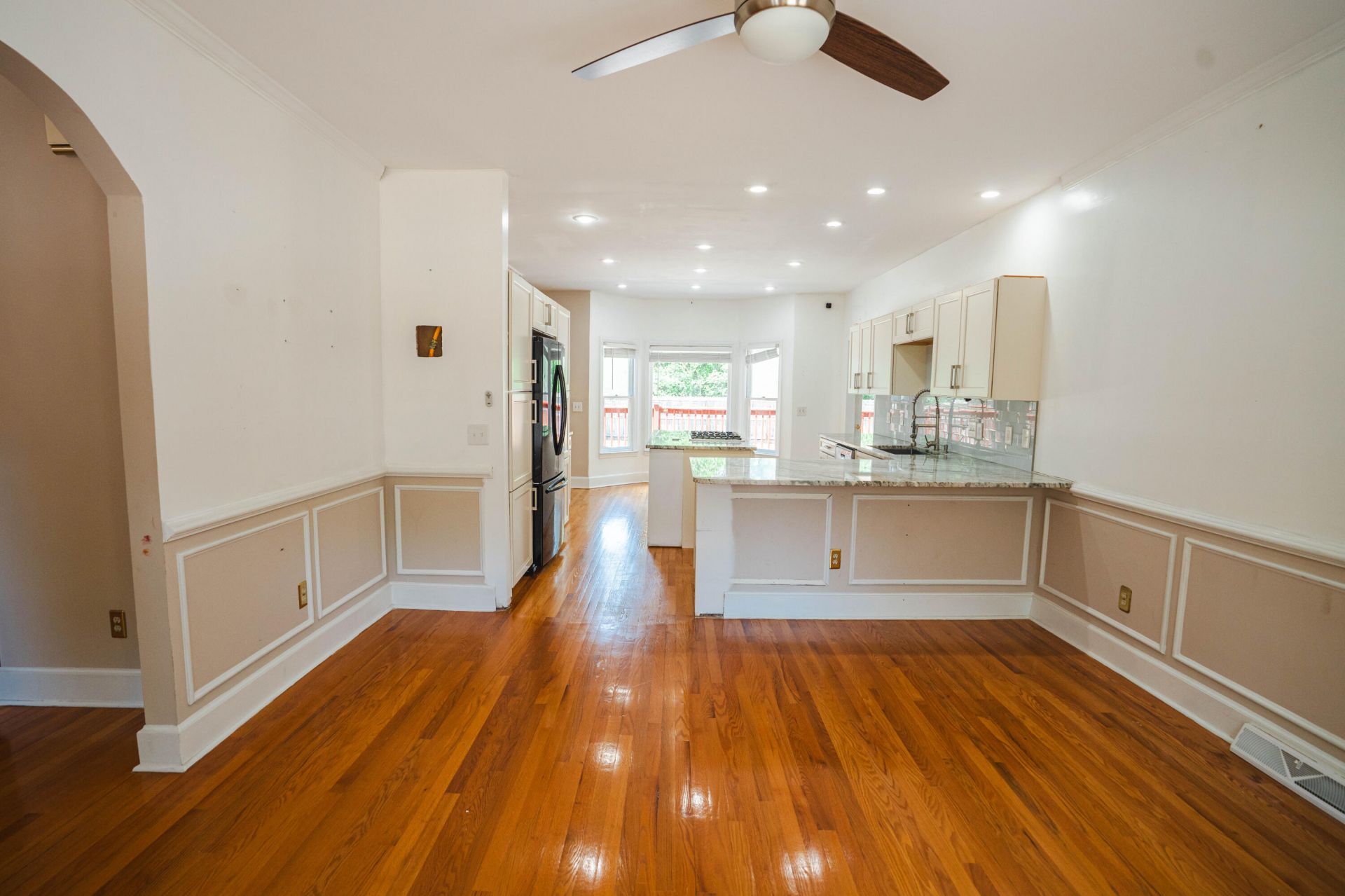 1894 Houghton Drive Photo 11