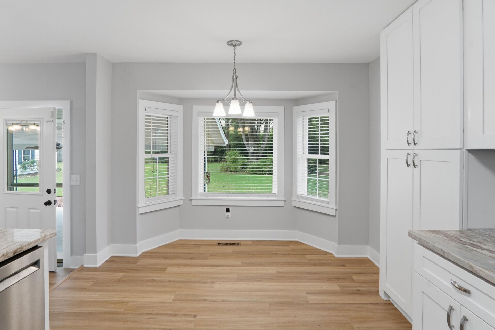 339 Dutch Lane Photo 15