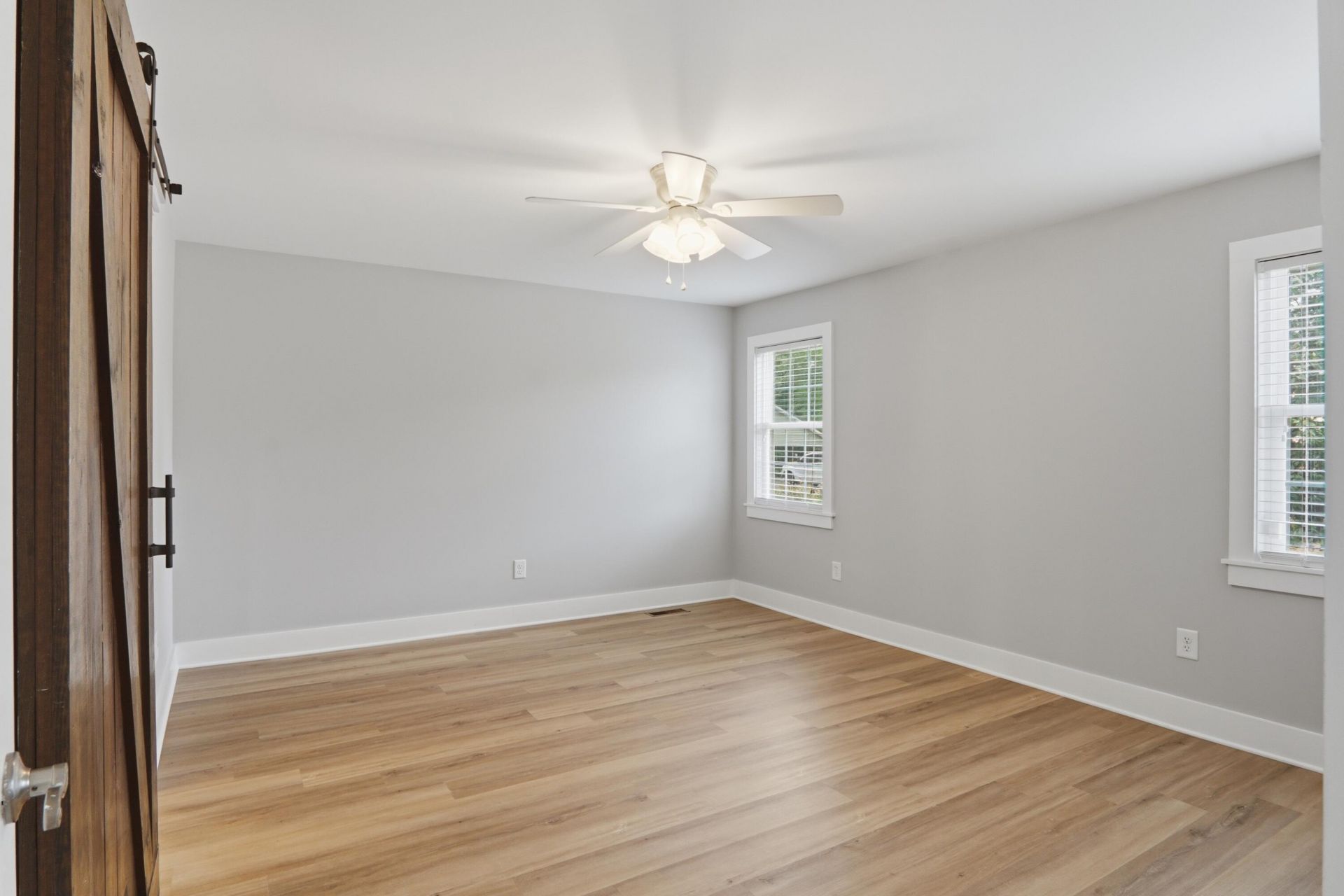 339 Dutch Lane Photo 22