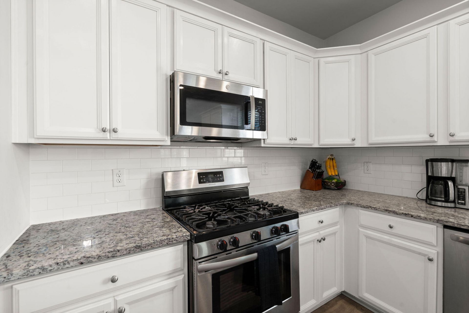 410 Philbrick Drive Photo 13