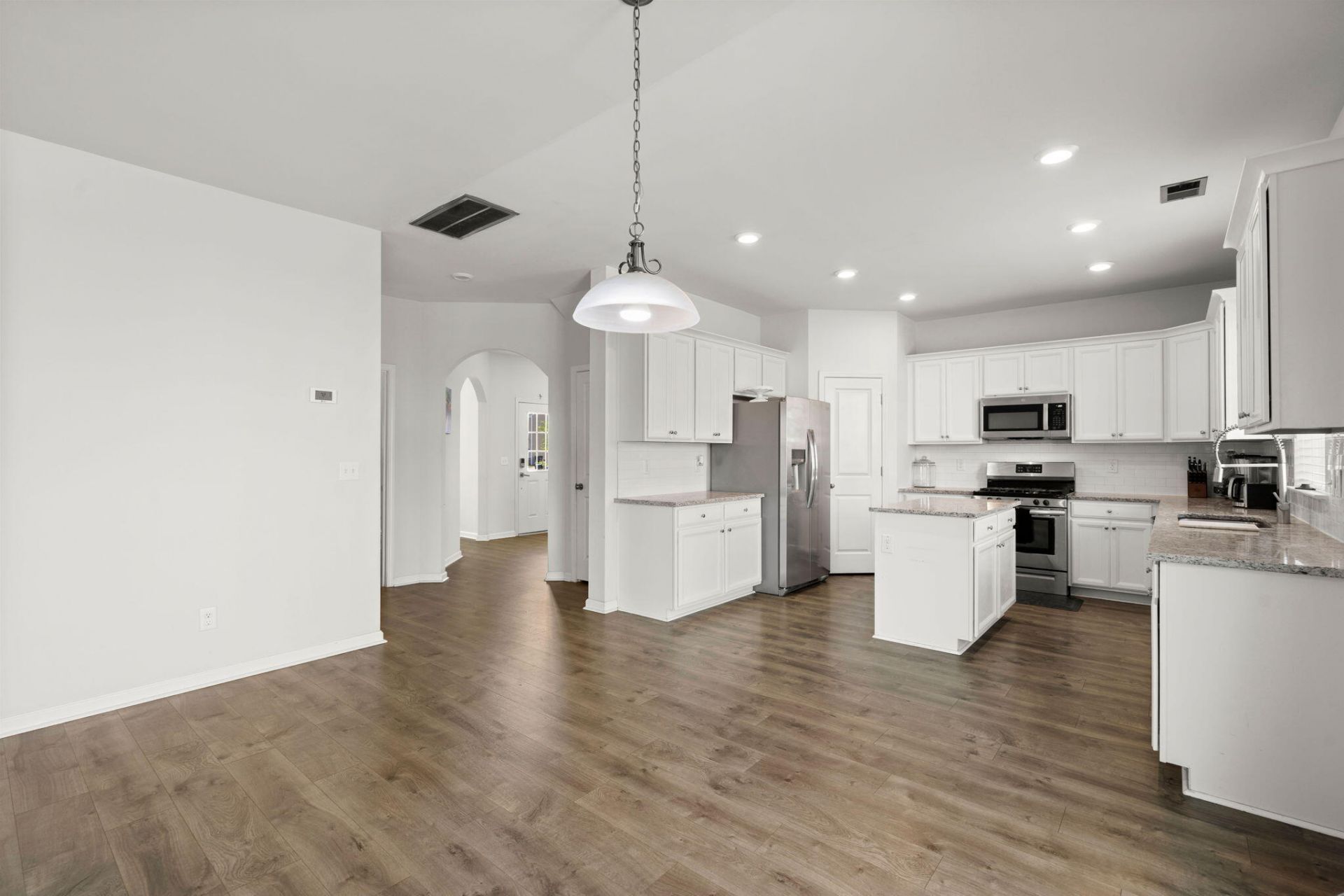 410 Philbrick Drive Photo 16