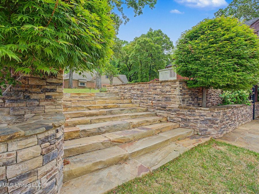 Property Image 63