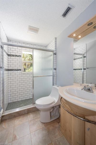 4639 Robin Ave, Naples, FL 34104 Photo