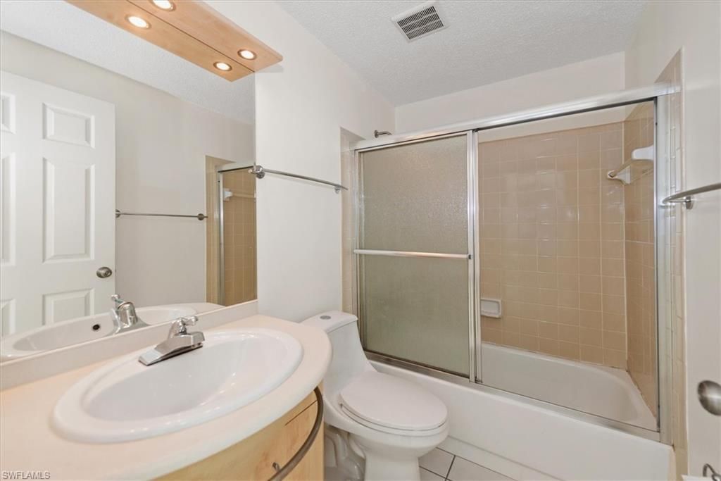 4639 Robin Ave, Naples, FL 34104 Photo