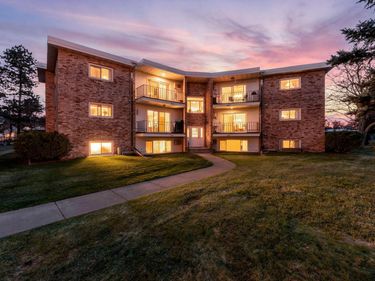 1150 Dellwood Street S, Unit 306, Cambridge, MN 55008