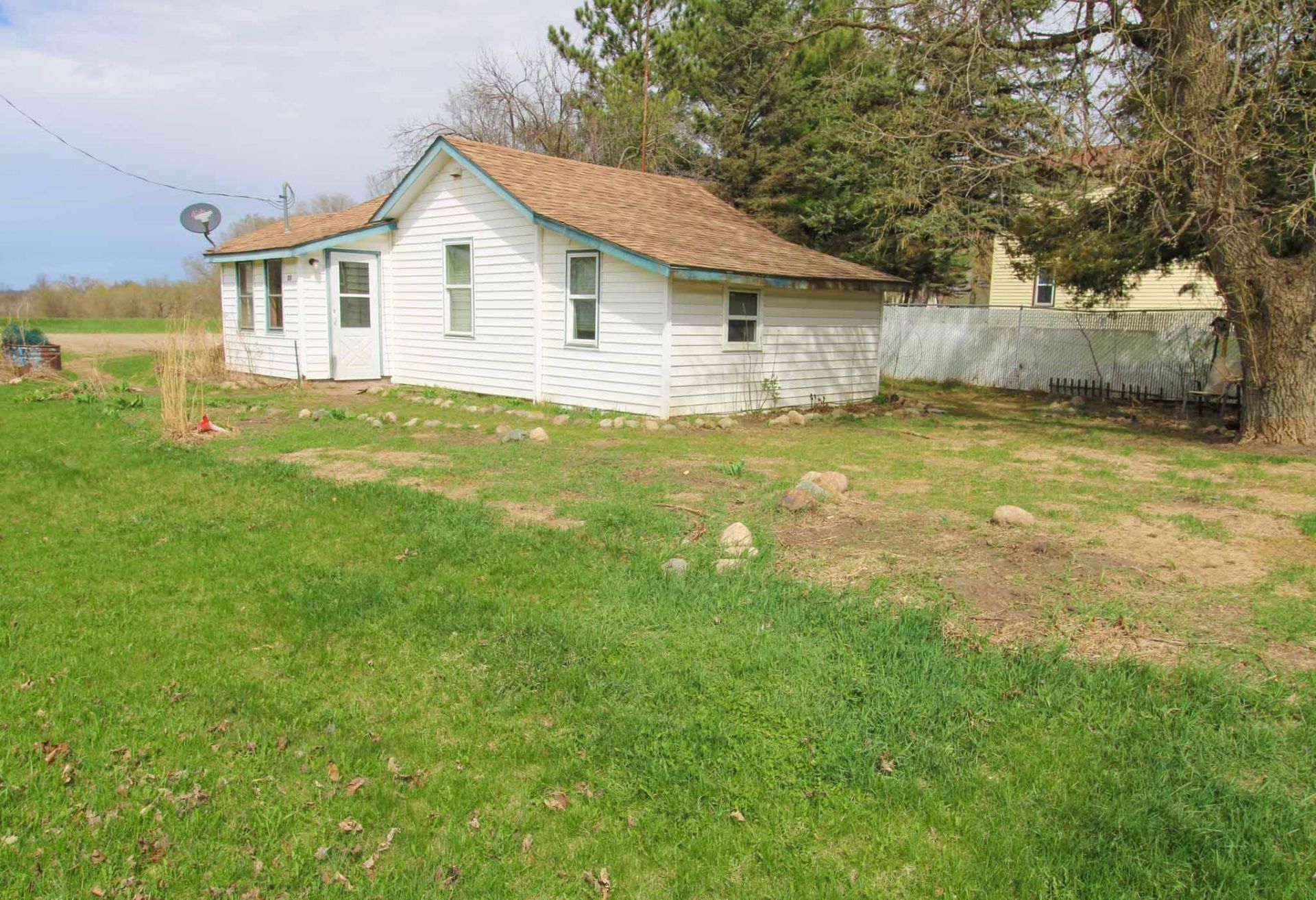 121 Washington Street W, Burtrum, MN 56318