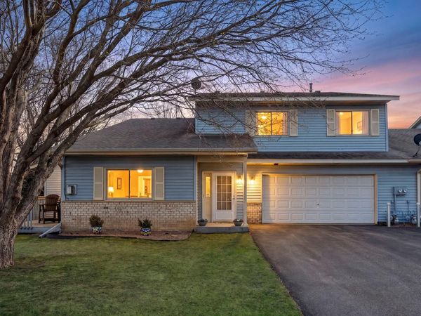1120 Aston Place, Burnsville, MN 55337