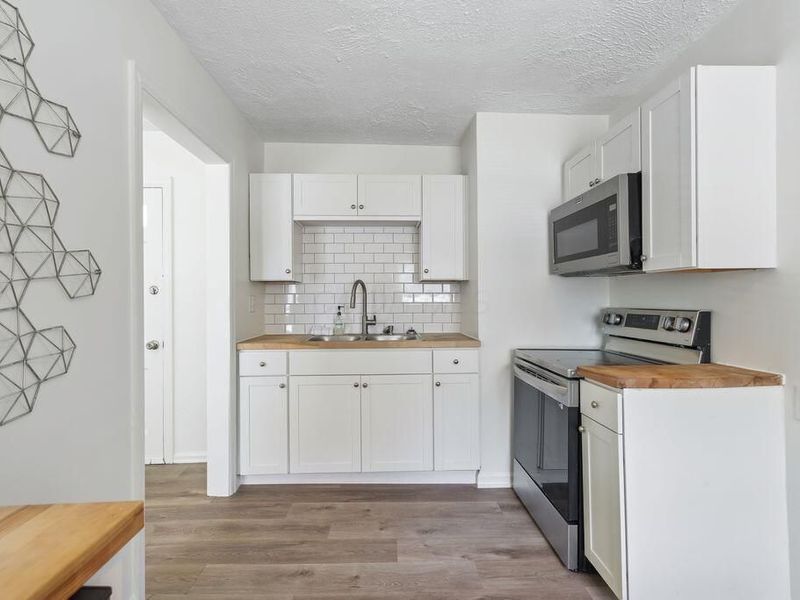 788 Tibet Road , Columbus, OH 43211 Photo 28