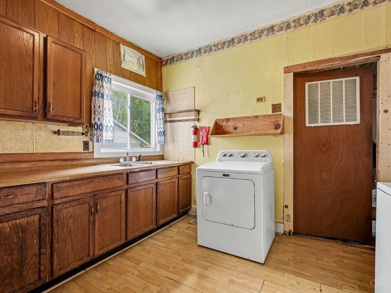 707 E Second Street, Manchester, OH 45144 Photo 8
