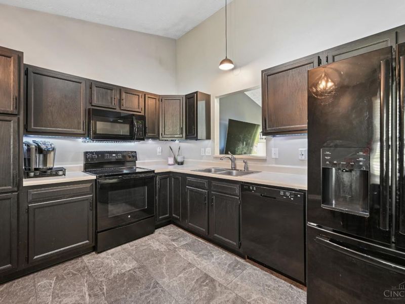 485 Antietam Boulevard, Hamilton Twp, OH 45039 Photo 5
