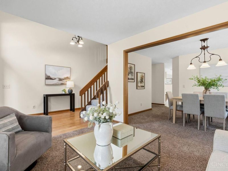 923 Wind Forest Drive, Springboro, OH 45066 Photo 4