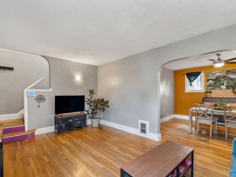 5801 Saranac Avenue, Cincinnati, OH 45224 Photo 6