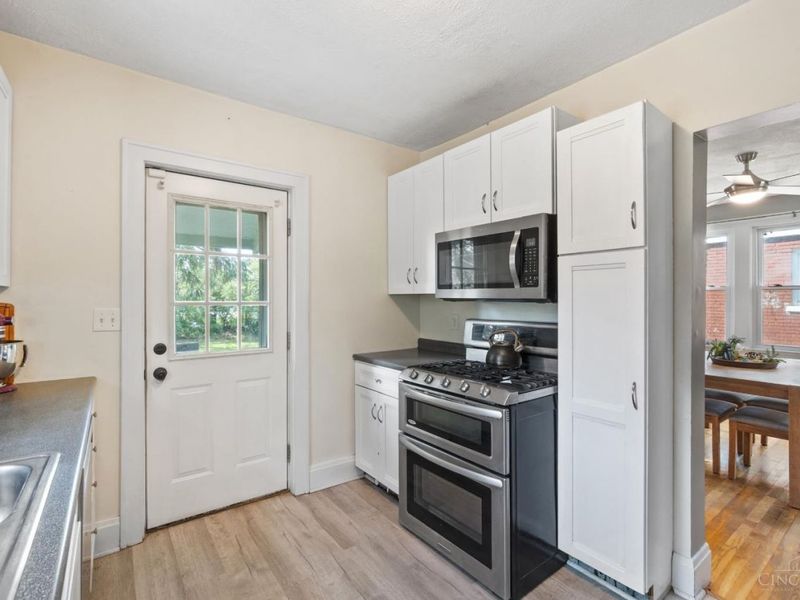 5801 Saranac Avenue, Cincinnati, OH 45224 Photo 9