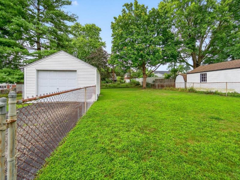 8560 Donegal Drive, Sycamore Township, OH 45236 Photo 34