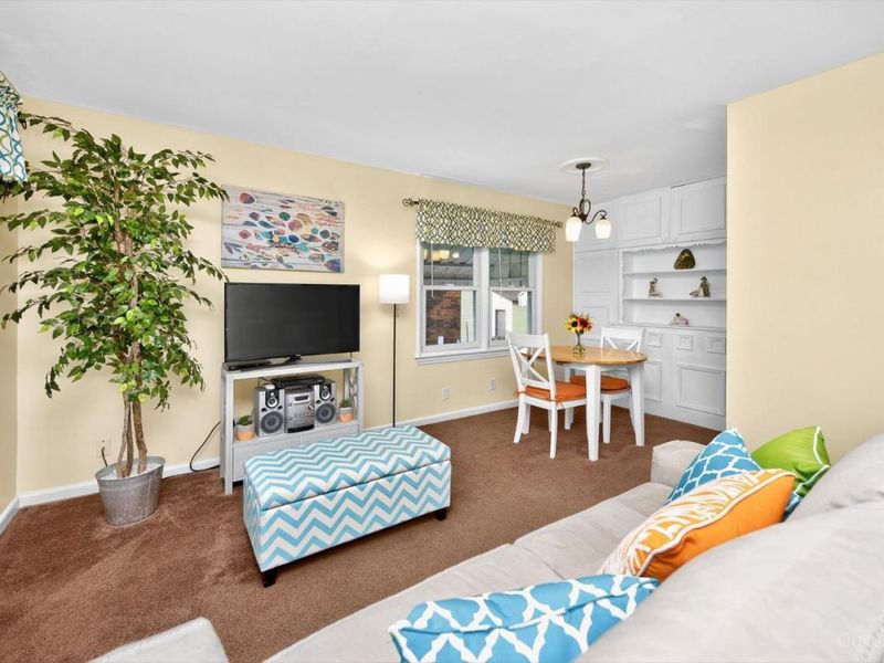 8560 Donegal Drive, Sycamore Township, OH 45236 Photo 9